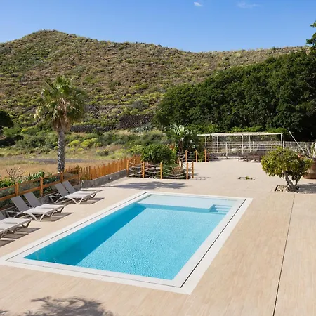 Home2book Manga With Pool & Views アパート *